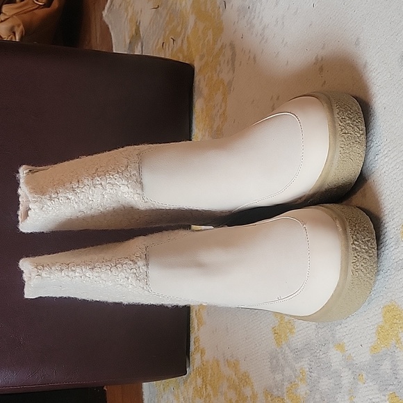 Women's NWT Rocket Dog Alora boots - Picture 2 of 9